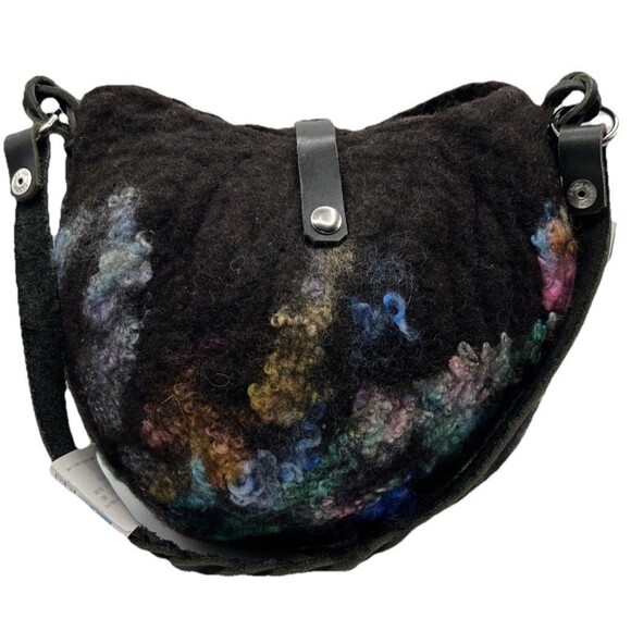 Pembroke Farm Pet Wool Felted Multicolor Shoulder Bag NWT - Picture 1 of 13